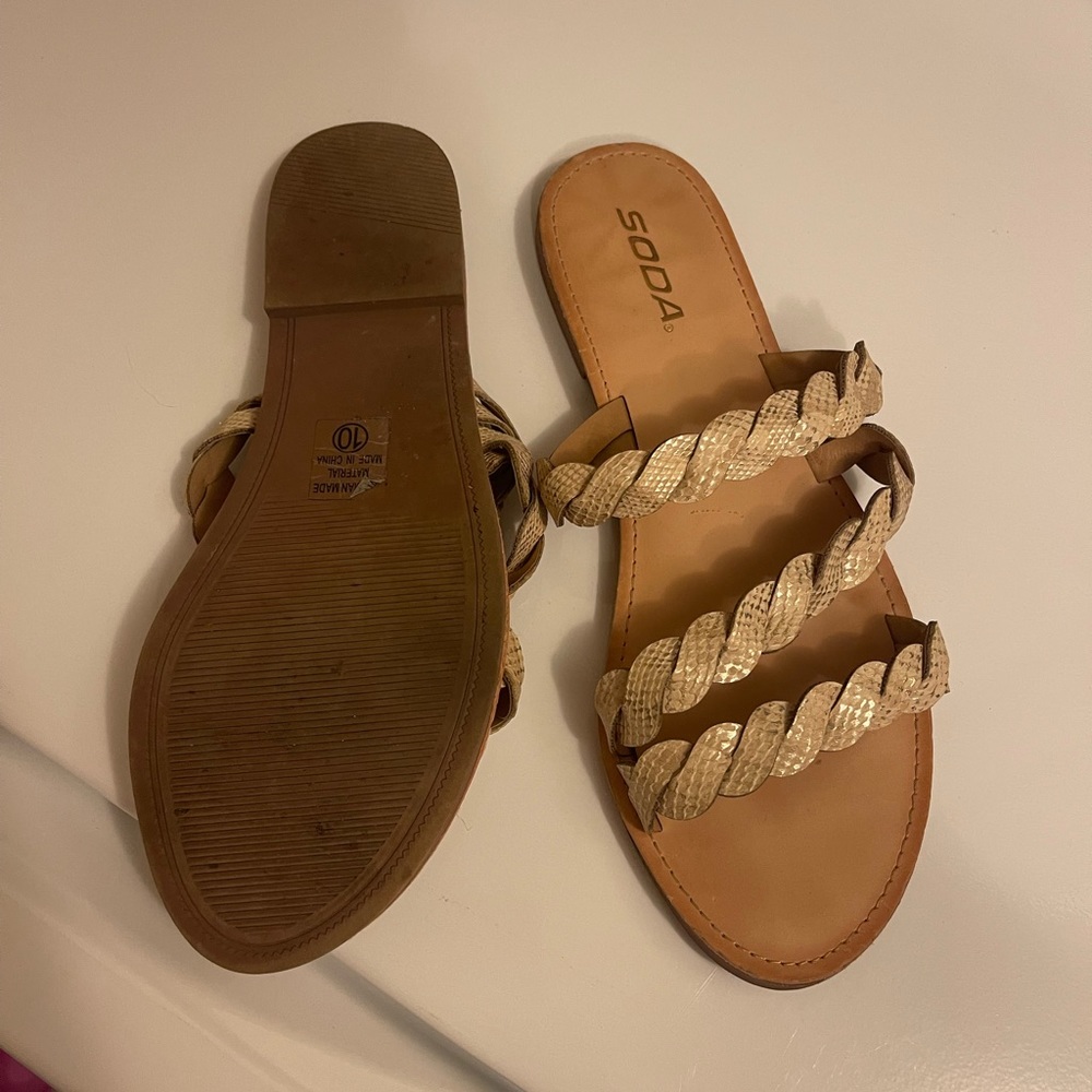 Sandals - Picture 2 of 2